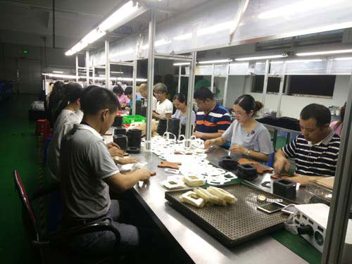 全力以赴,共渡難關(guān)